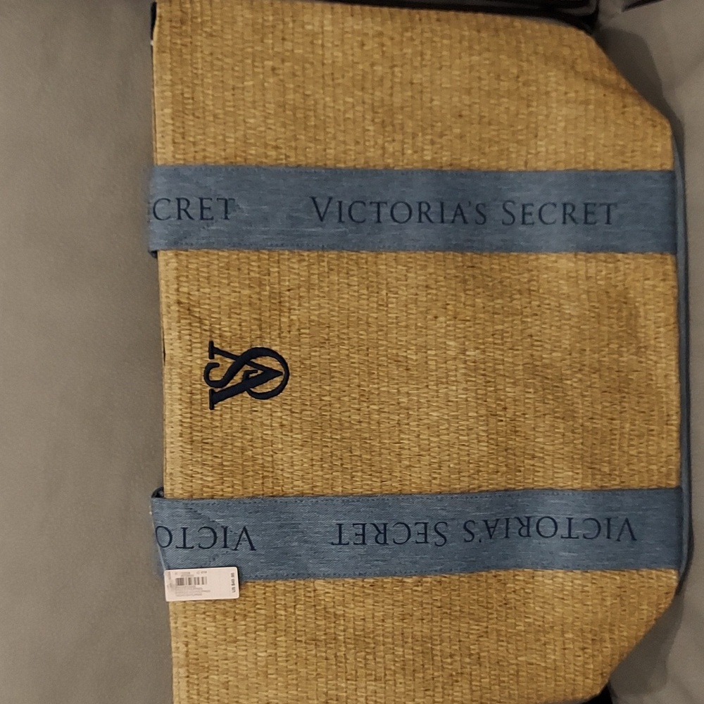 VICTORIA'S SECRET TOTE - Picture 3 of 6